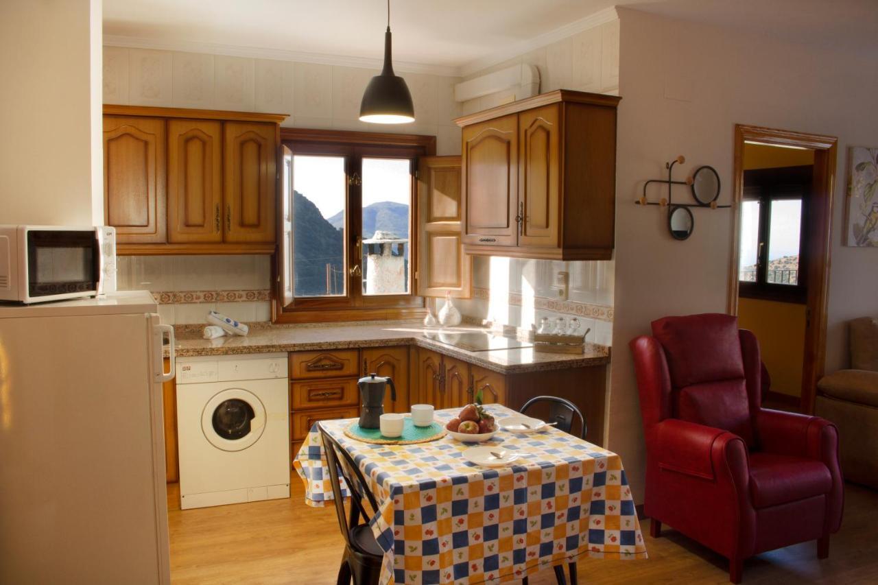 Puerta Bubion Apartamentos Екстер'єр фото