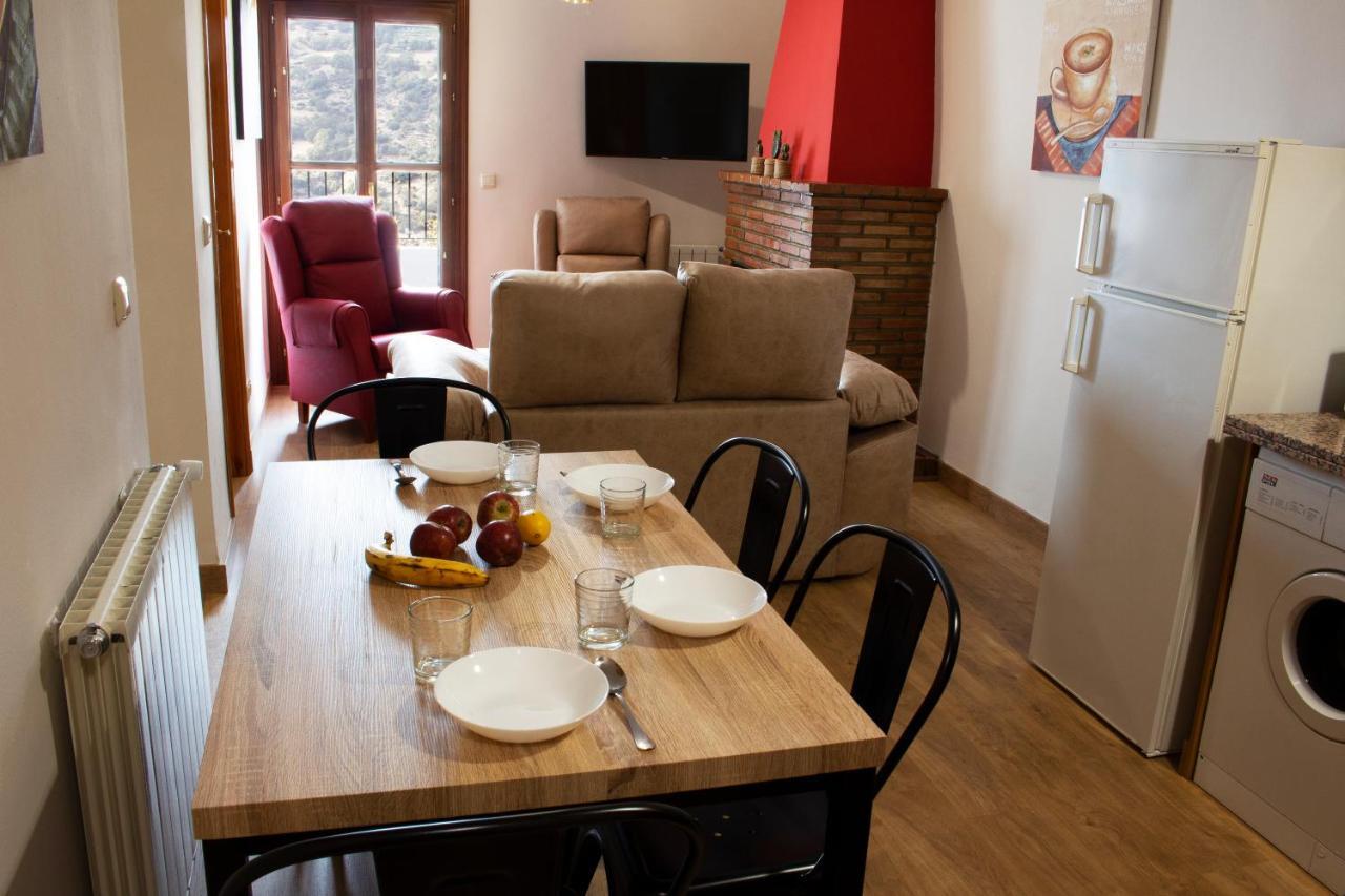 Puerta Bubion Apartamentos Екстер'єр фото